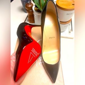 Brand new size 37.5 never worn Christian Louboutin